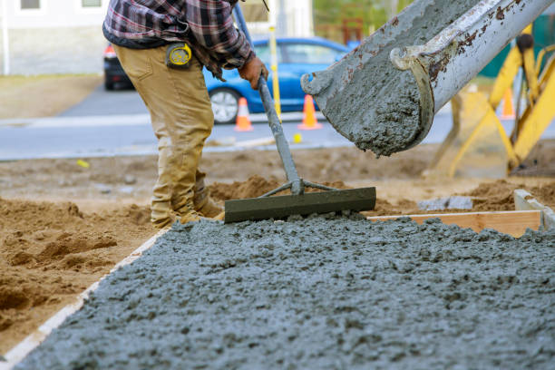 Best Custom Concrete Contractor  in Kalifornsky, AK